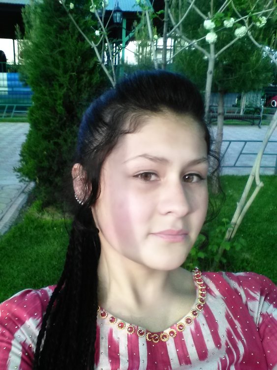 Женщина из душанбе. Красивые девушки худжанда. Девушка на вивов худжанд. Девушки худжанда. Город худжанд девушка.