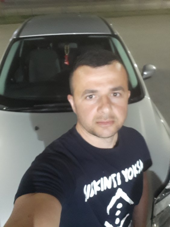 Мерседес банан cls 63 amg ахмеда венгалби. Мерседес цлс е63 амг. Мерседес cls 63 amg ахмеда. Ахмед 63. Ахмед алиасхабов цлс 63.