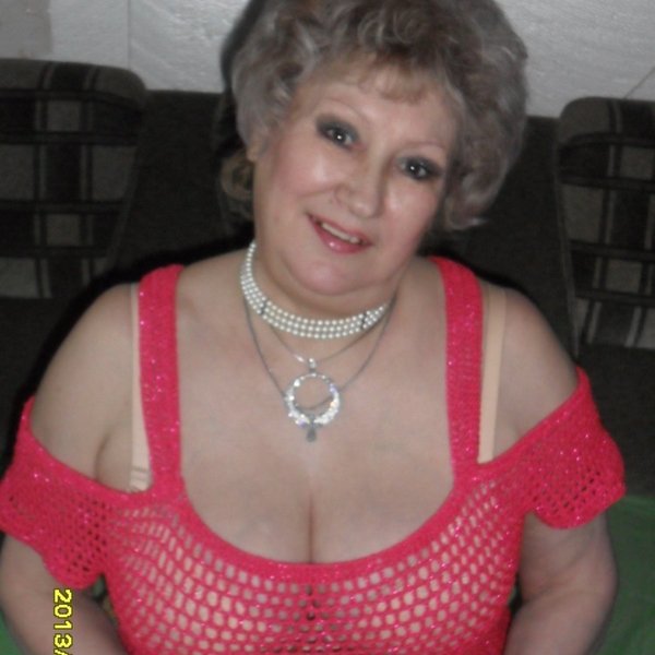 Сайт знакомств с пожилыми женщинами с фото